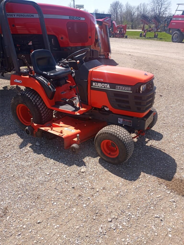 2003 Kubota BX2200