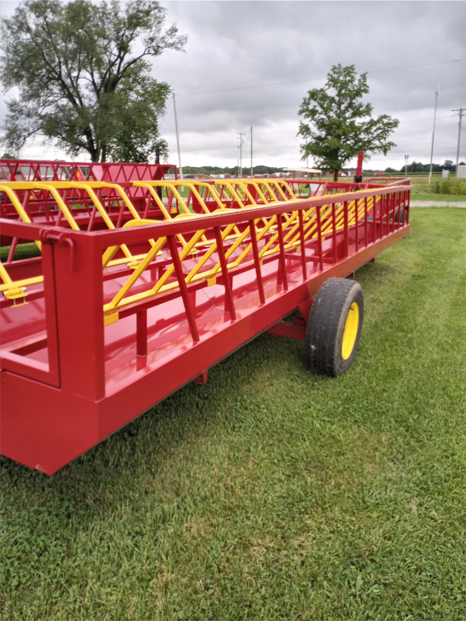 2022 Farmco CF724DRB
