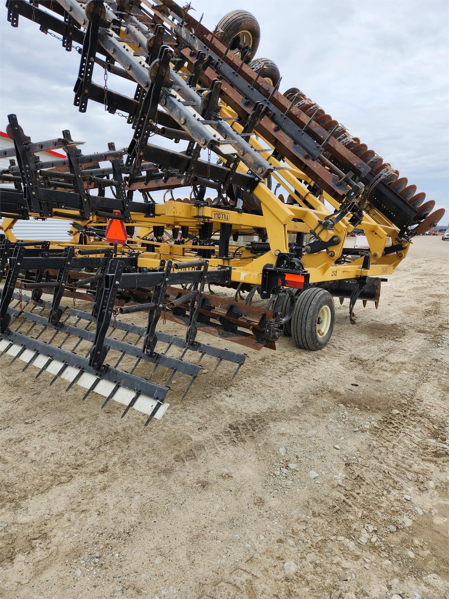 2008 Landoll 876-40C
