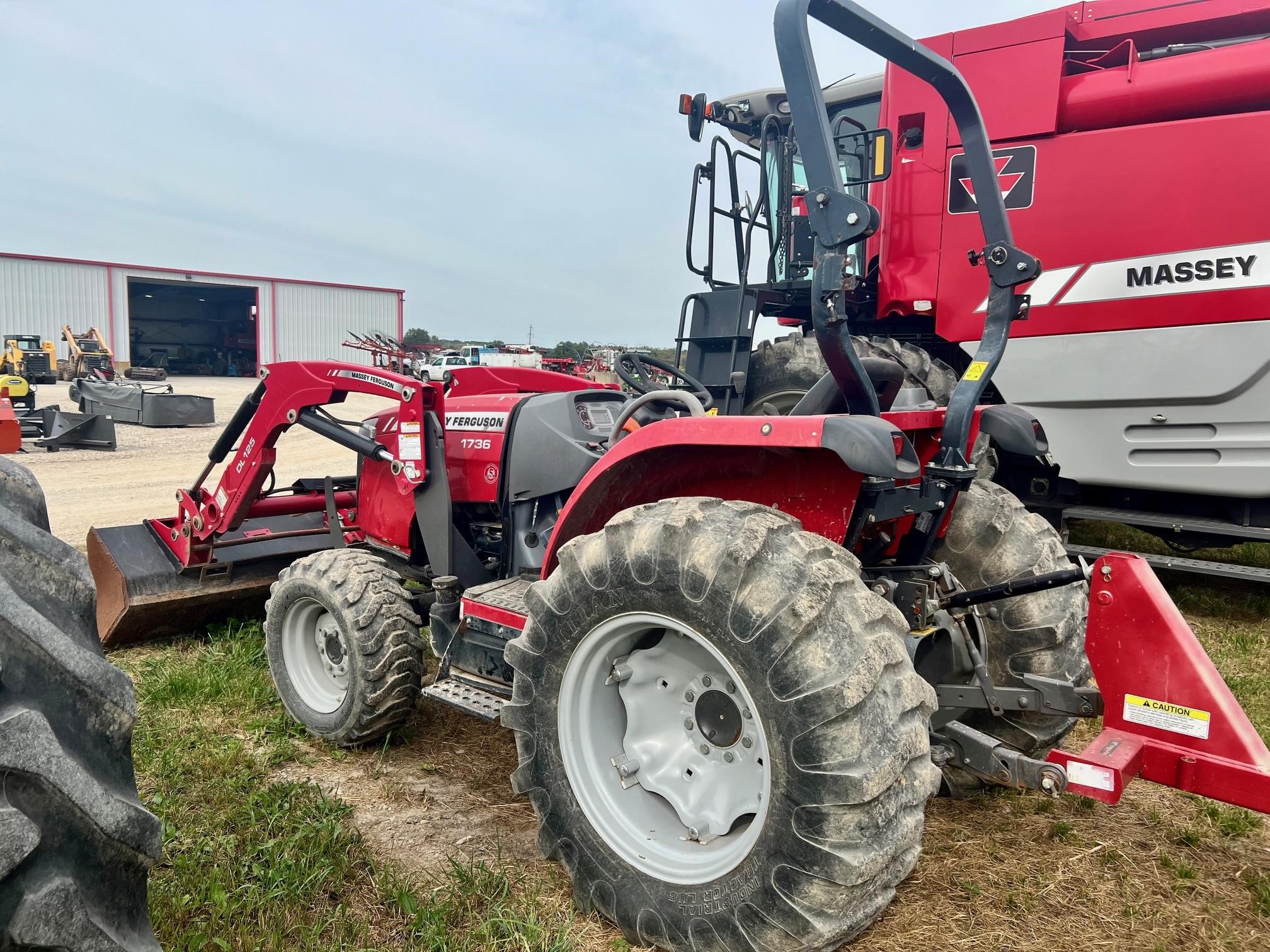 2016 Massey Ferguson 1736