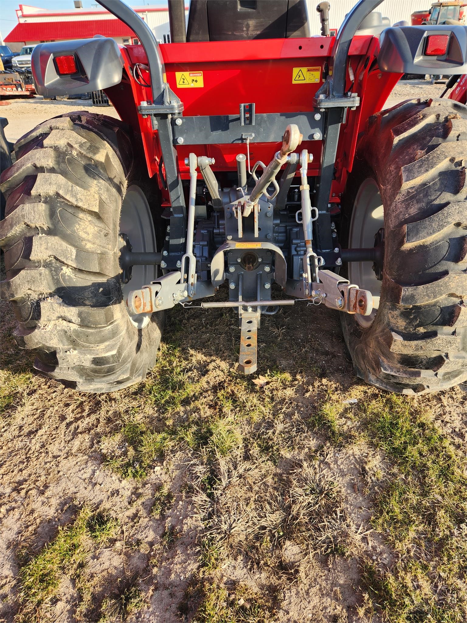 2016 Massey Ferguson 1736