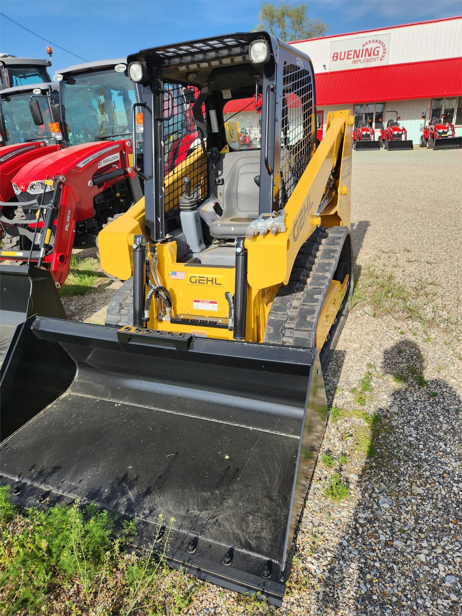 2024 Gehl RT135
