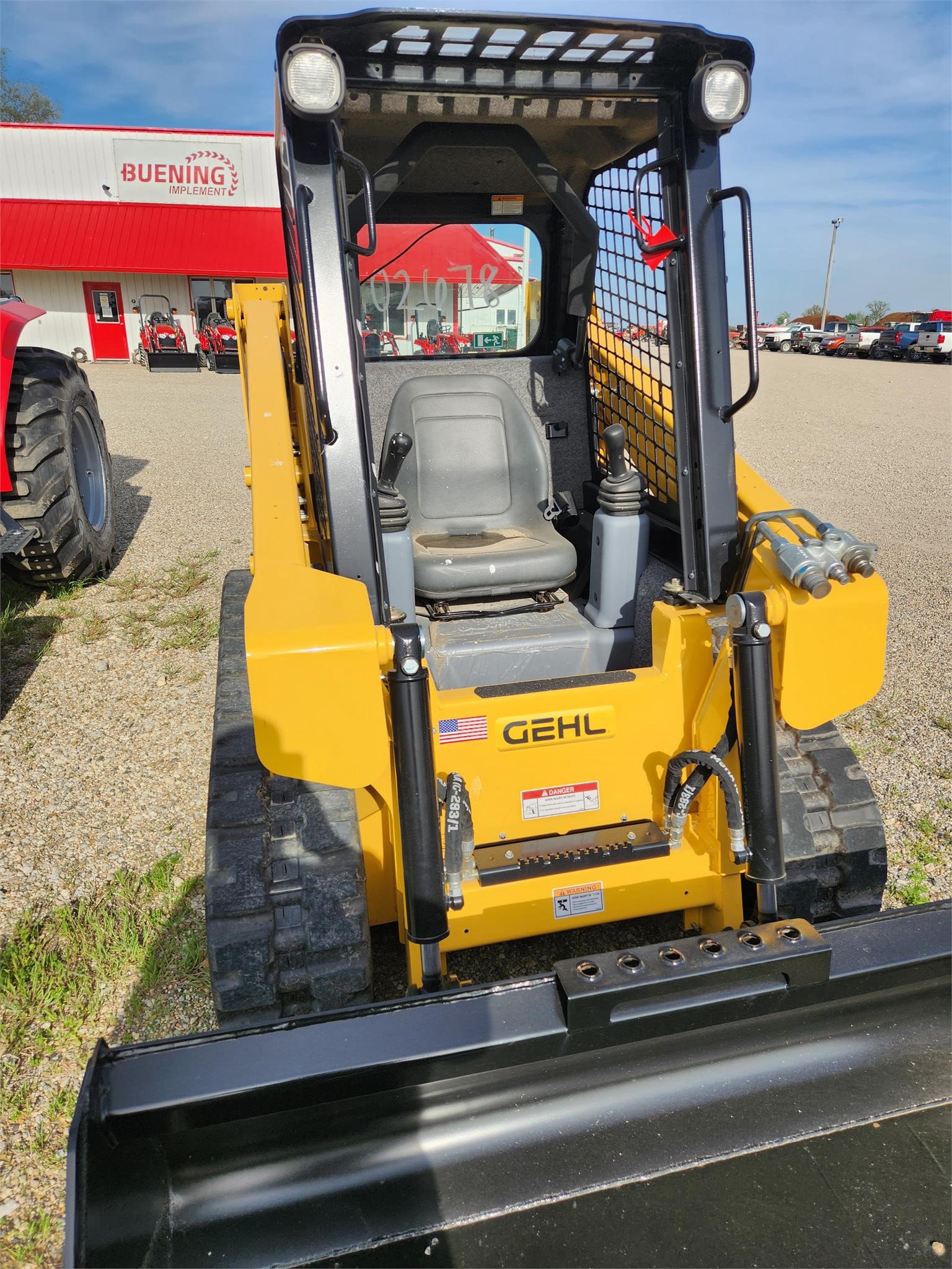 2024 Gehl RT135