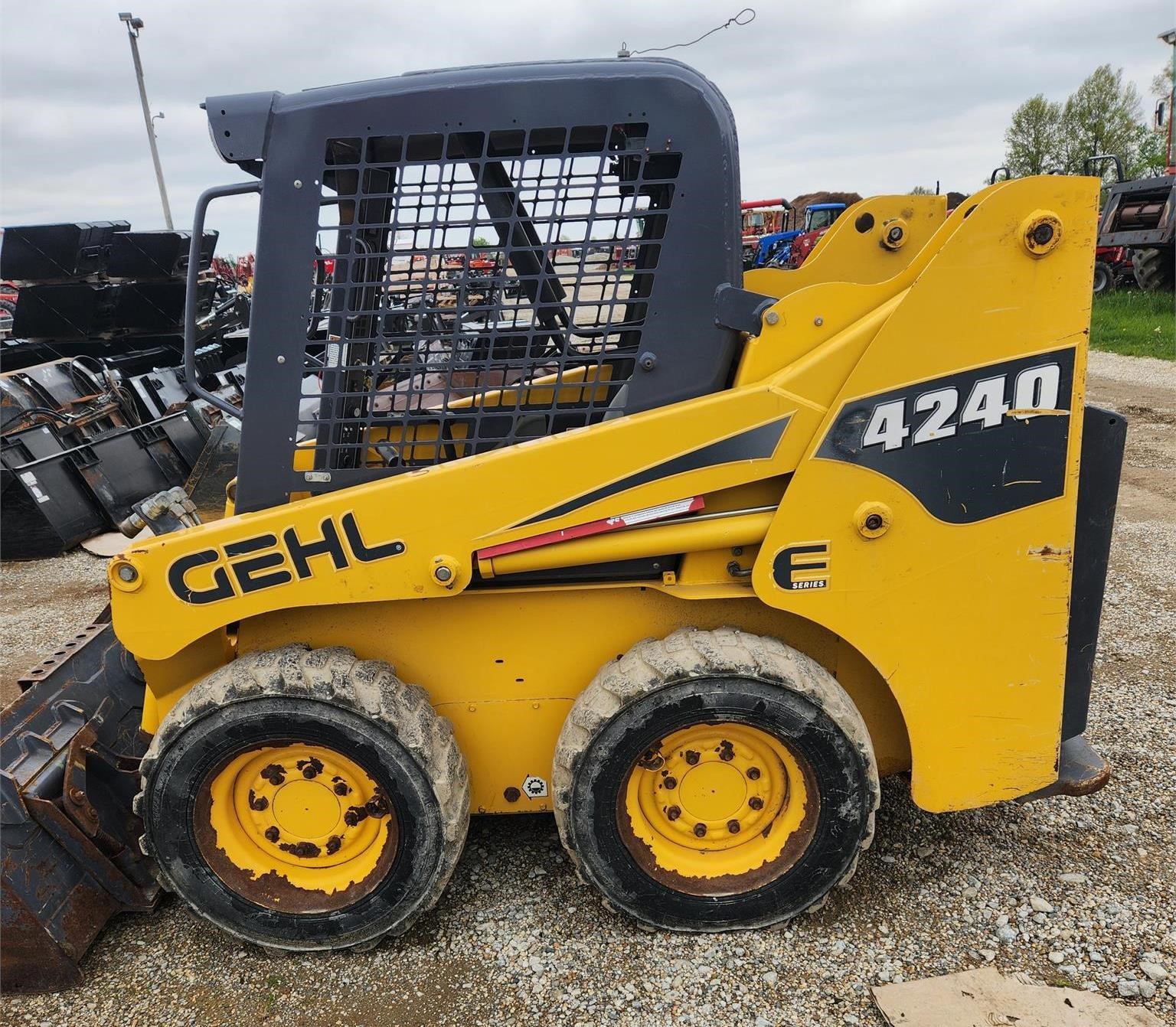 Gehl 4240E