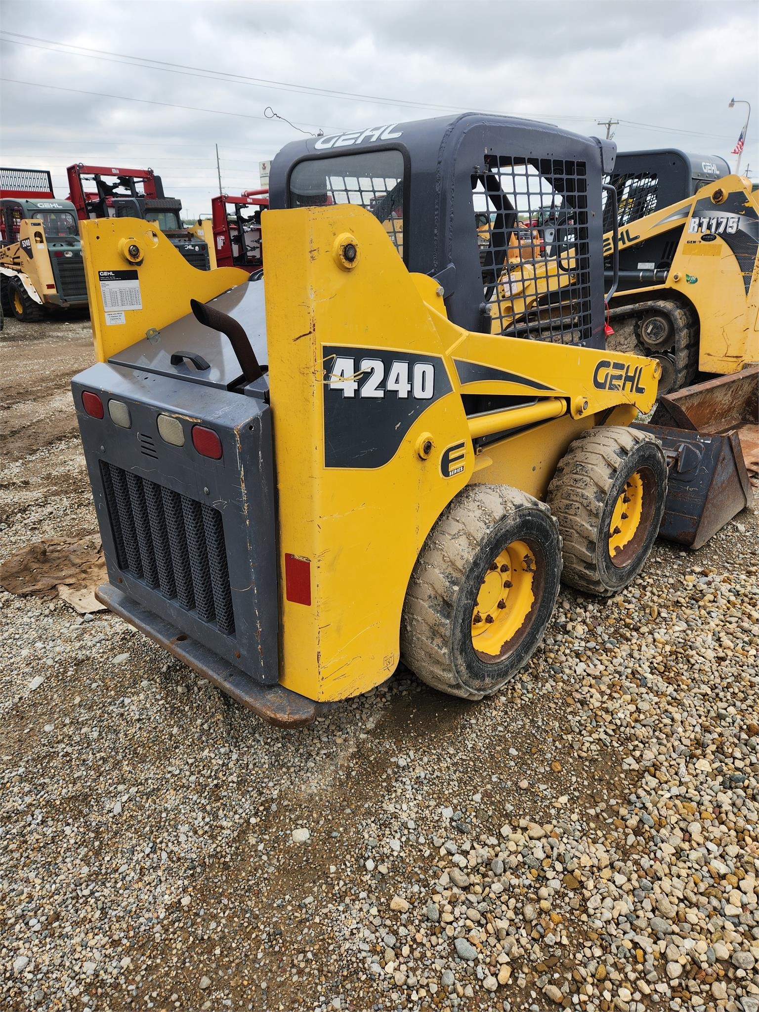 Gehl 4240E