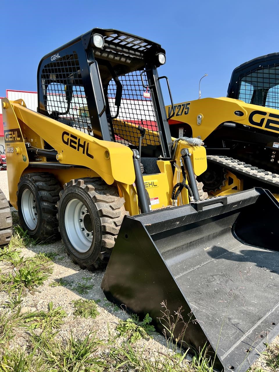 2024 Gehl R135