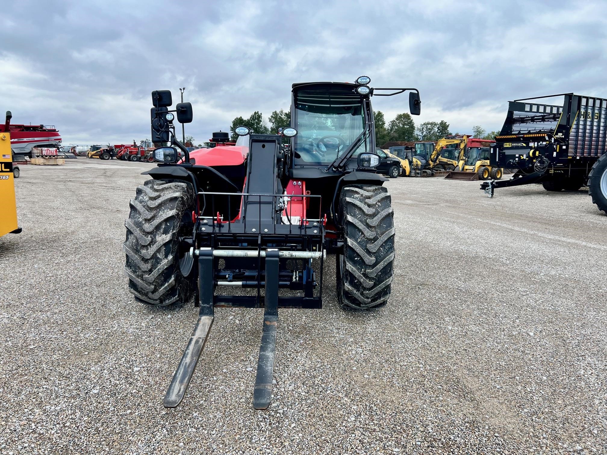 2024 Manitou MLT635-130PS+