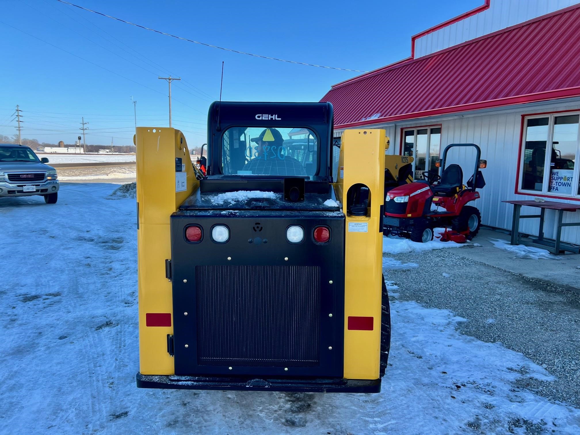 2024 Gehl R165