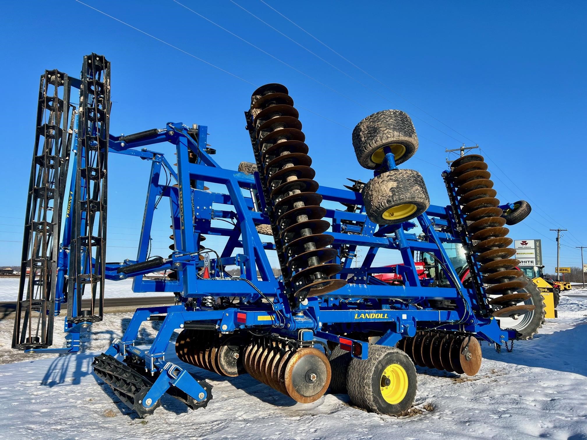 2024 Landoll 7530-29