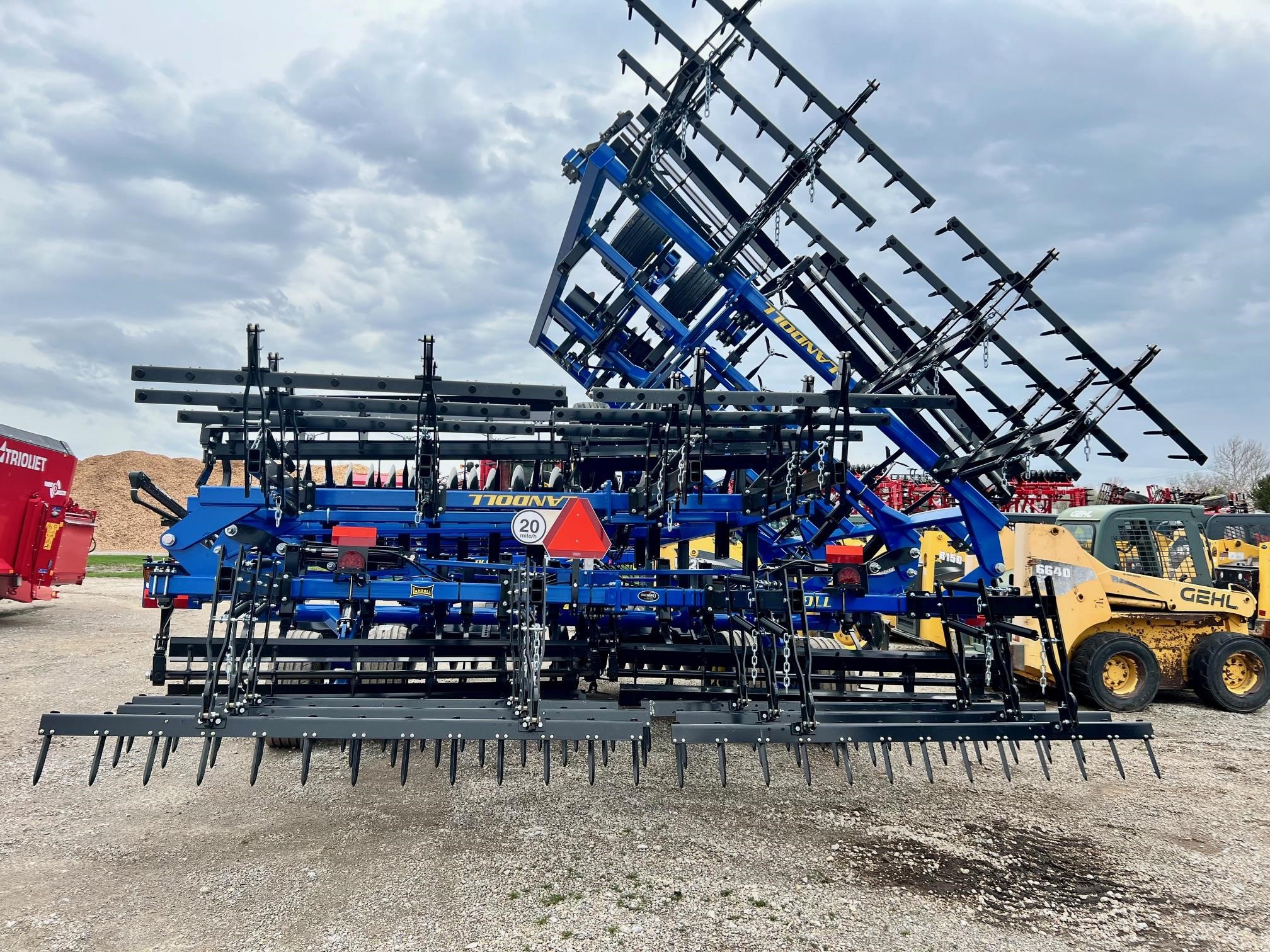 2025 Landoll 877-40
