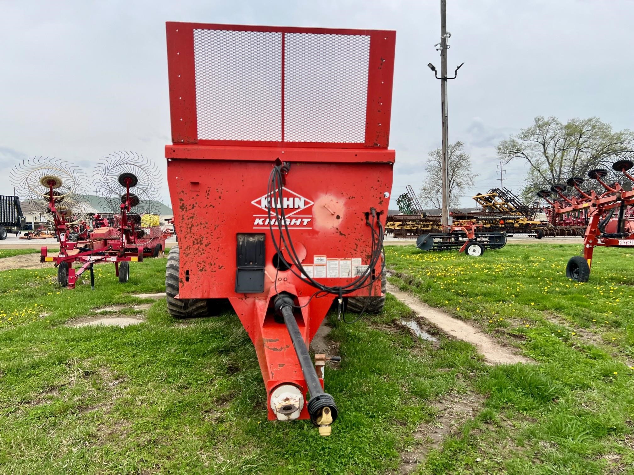 Kuhn Knight PS160