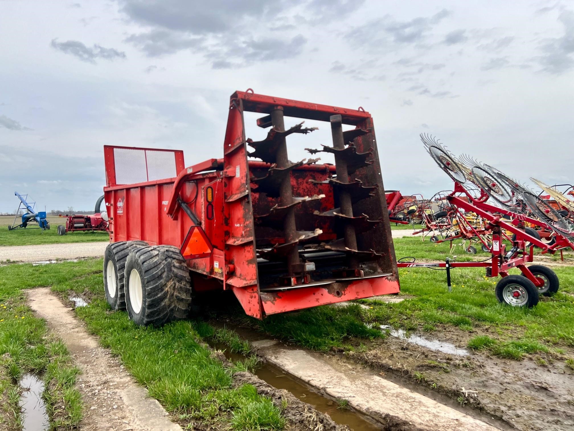 Kuhn Knight PS160