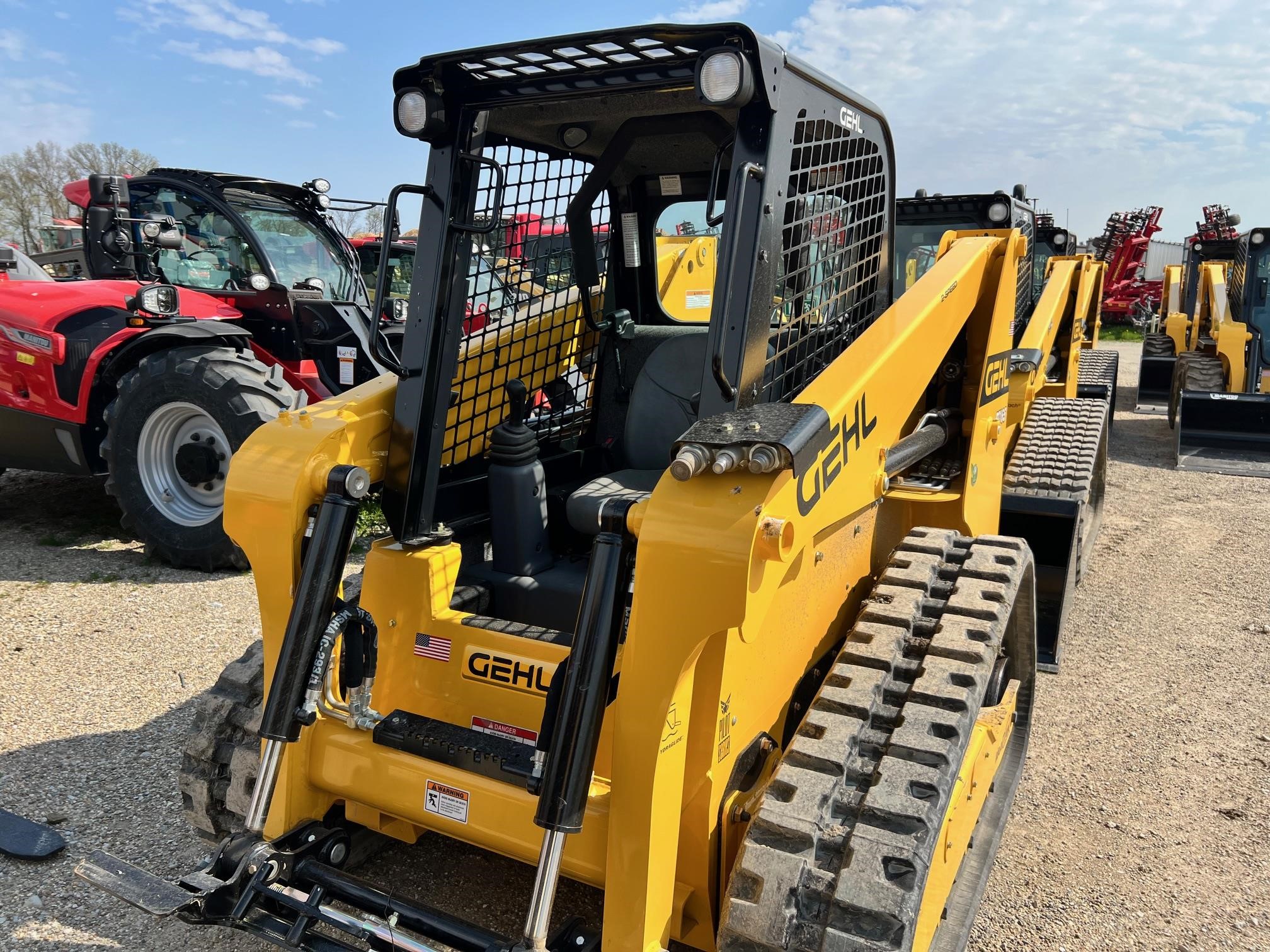 2024 Gehl RT165
