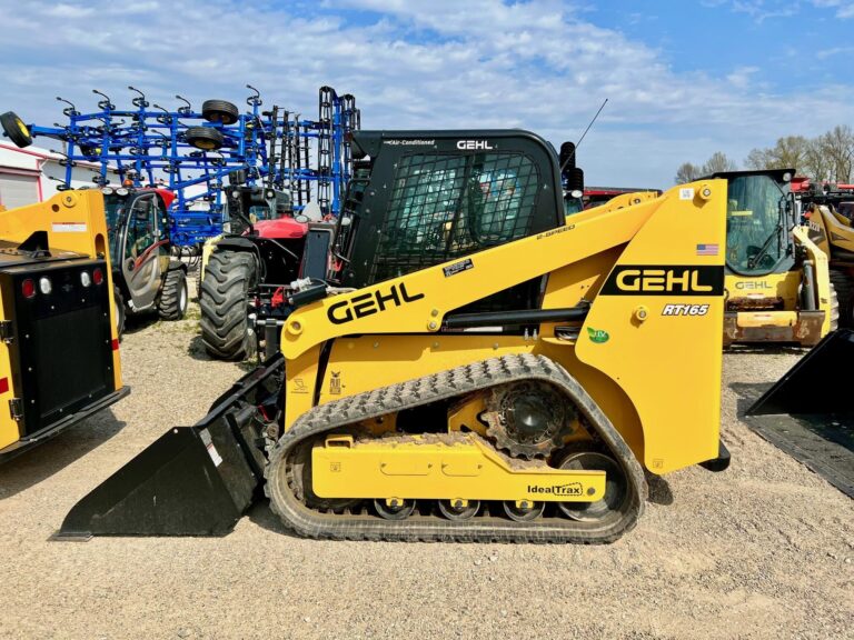 2024 Gehl RT165