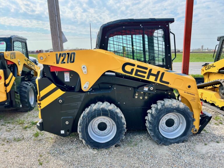 2025 Gehl V210