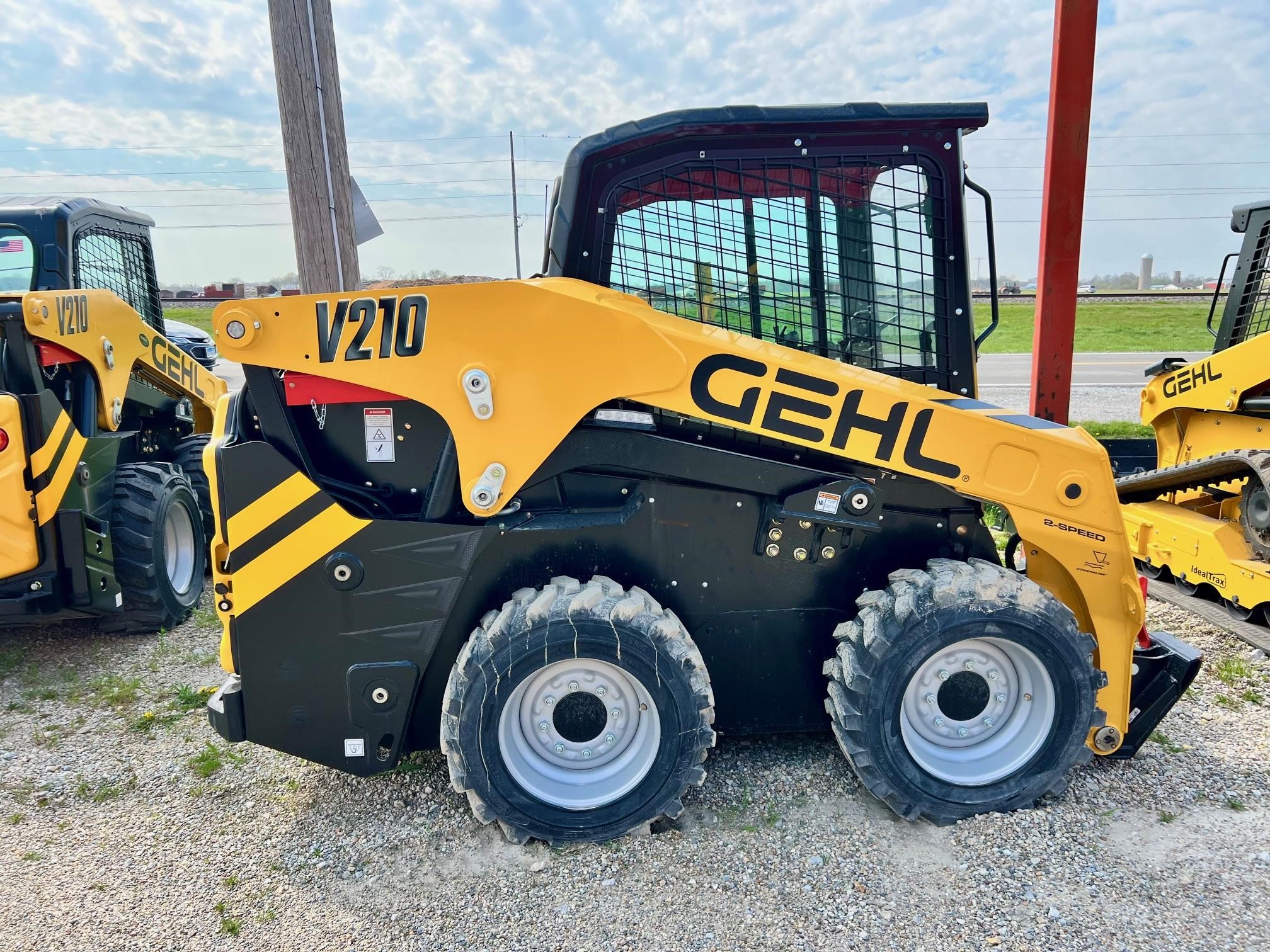 2025 Gehl V210