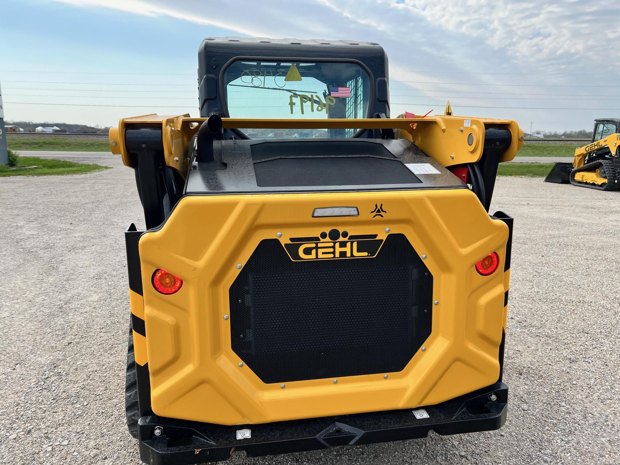 2025 Gehl VT210