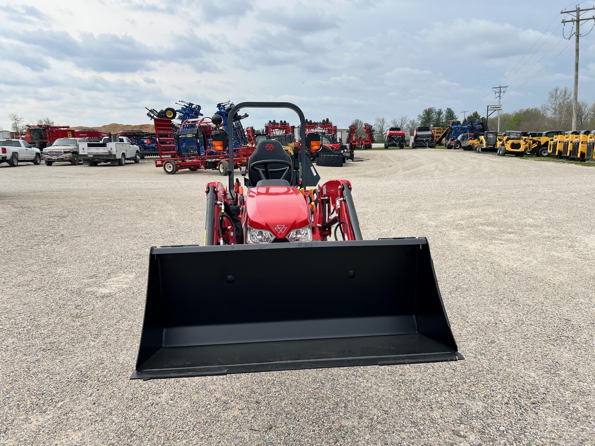 2025 Massey Ferguson 1GC.25