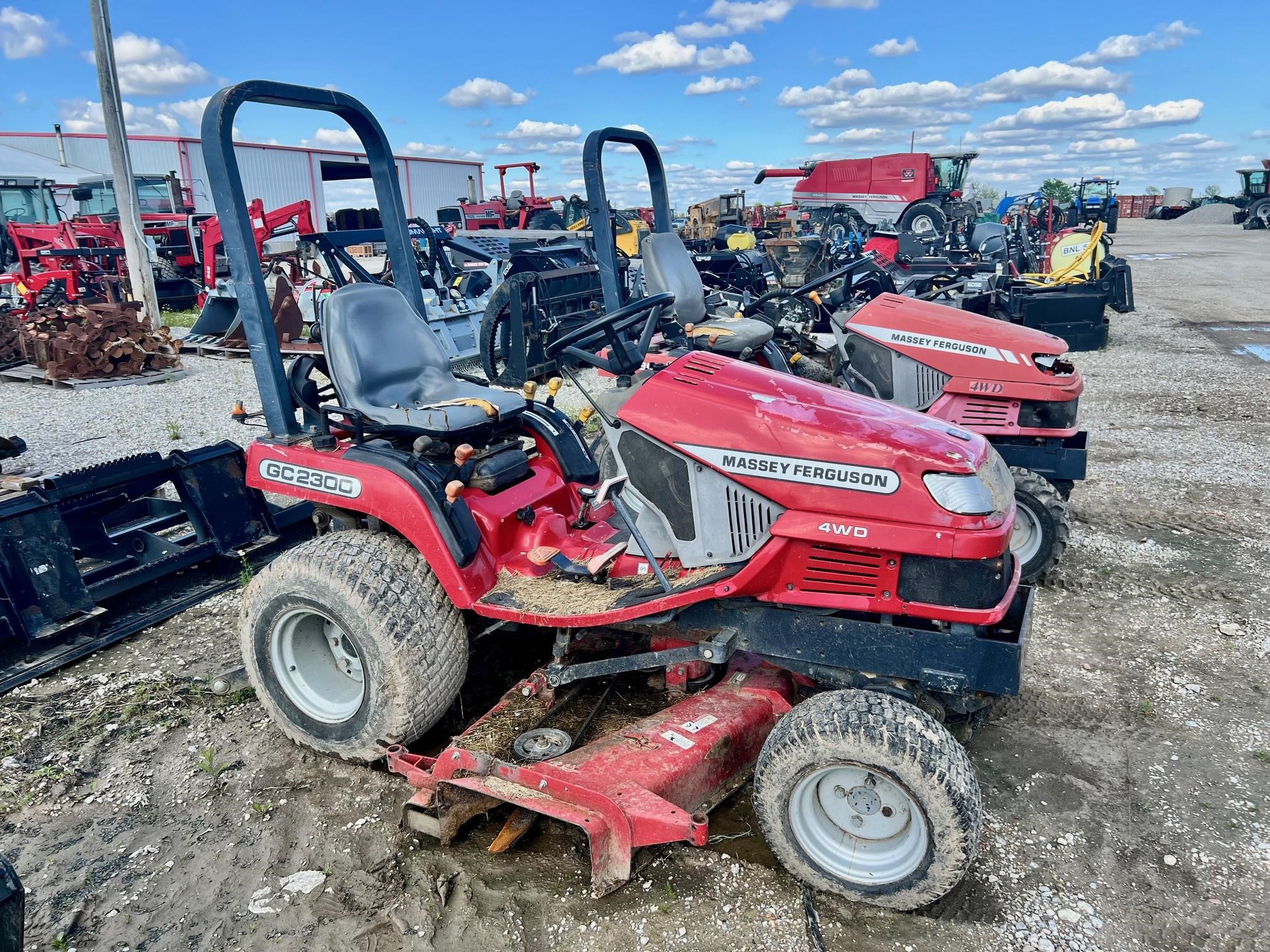 Massey Ferguson GC2300