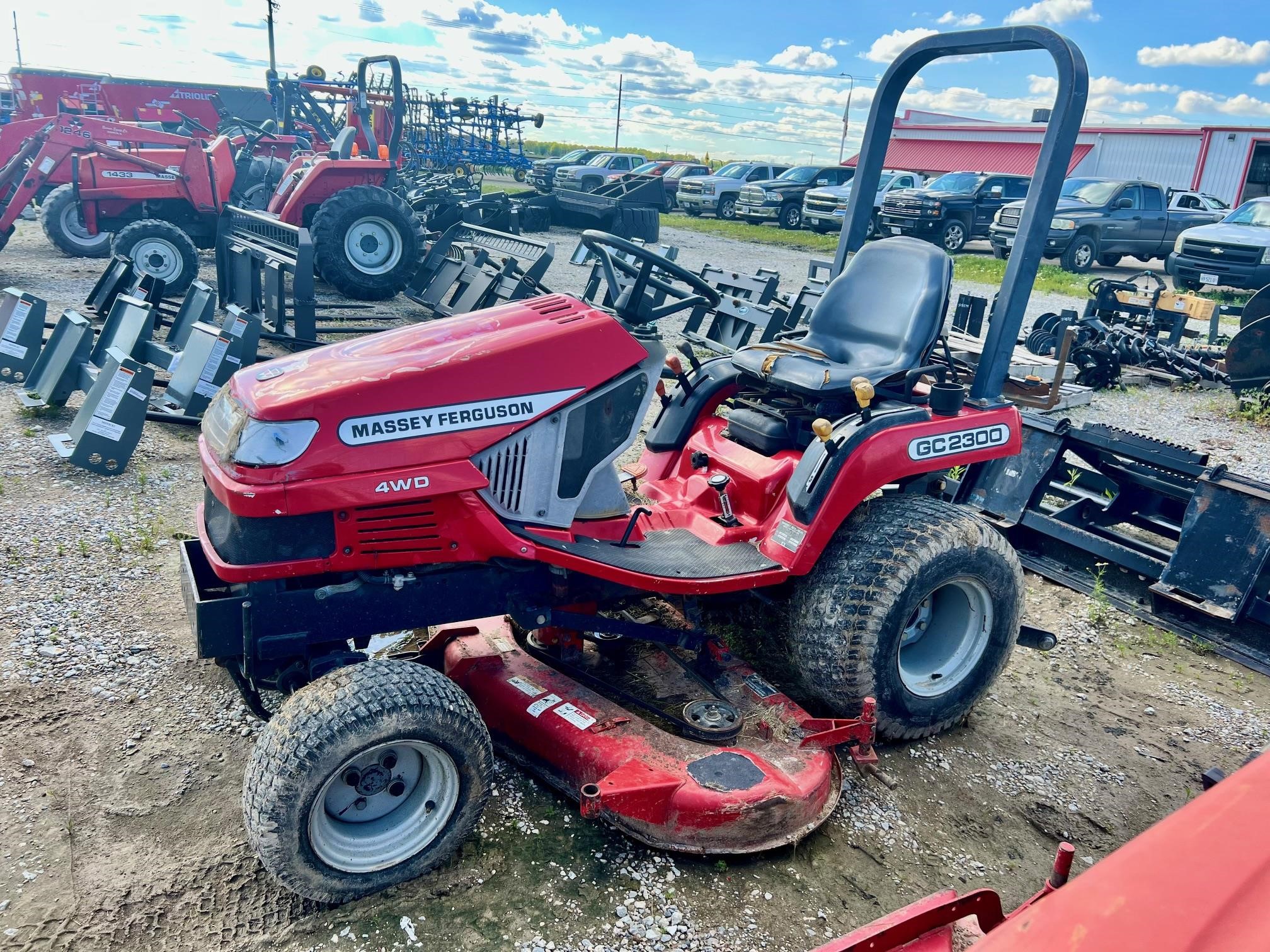 Massey Ferguson GC2300