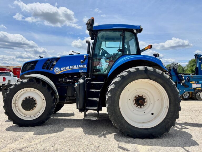 2012 New Holland T8.275