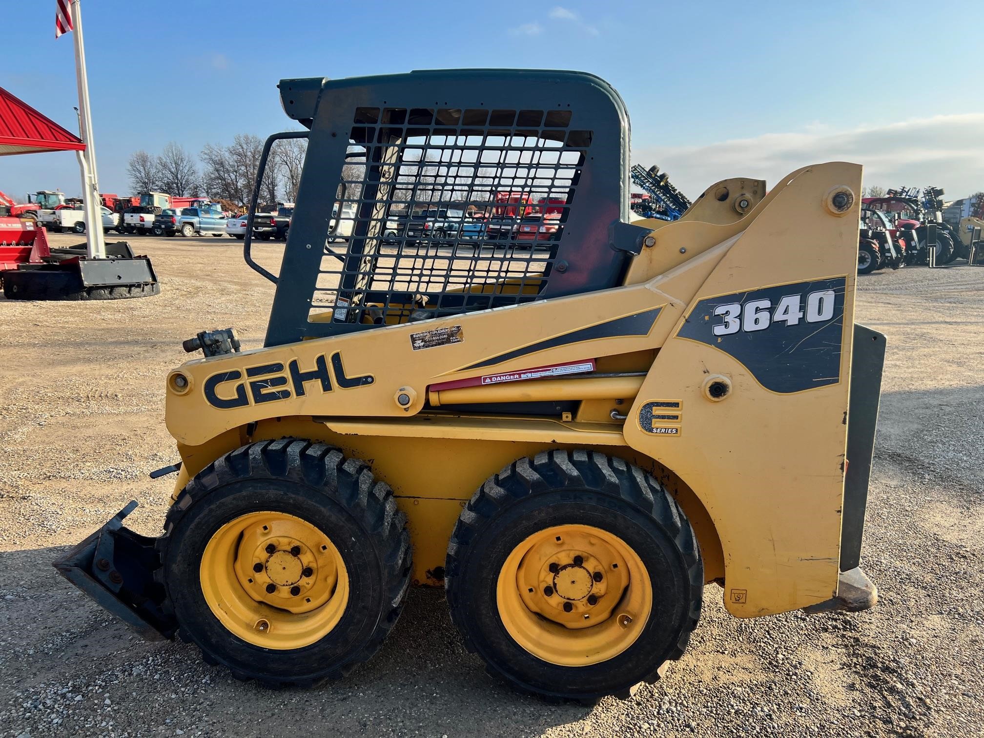 Gehl 3640