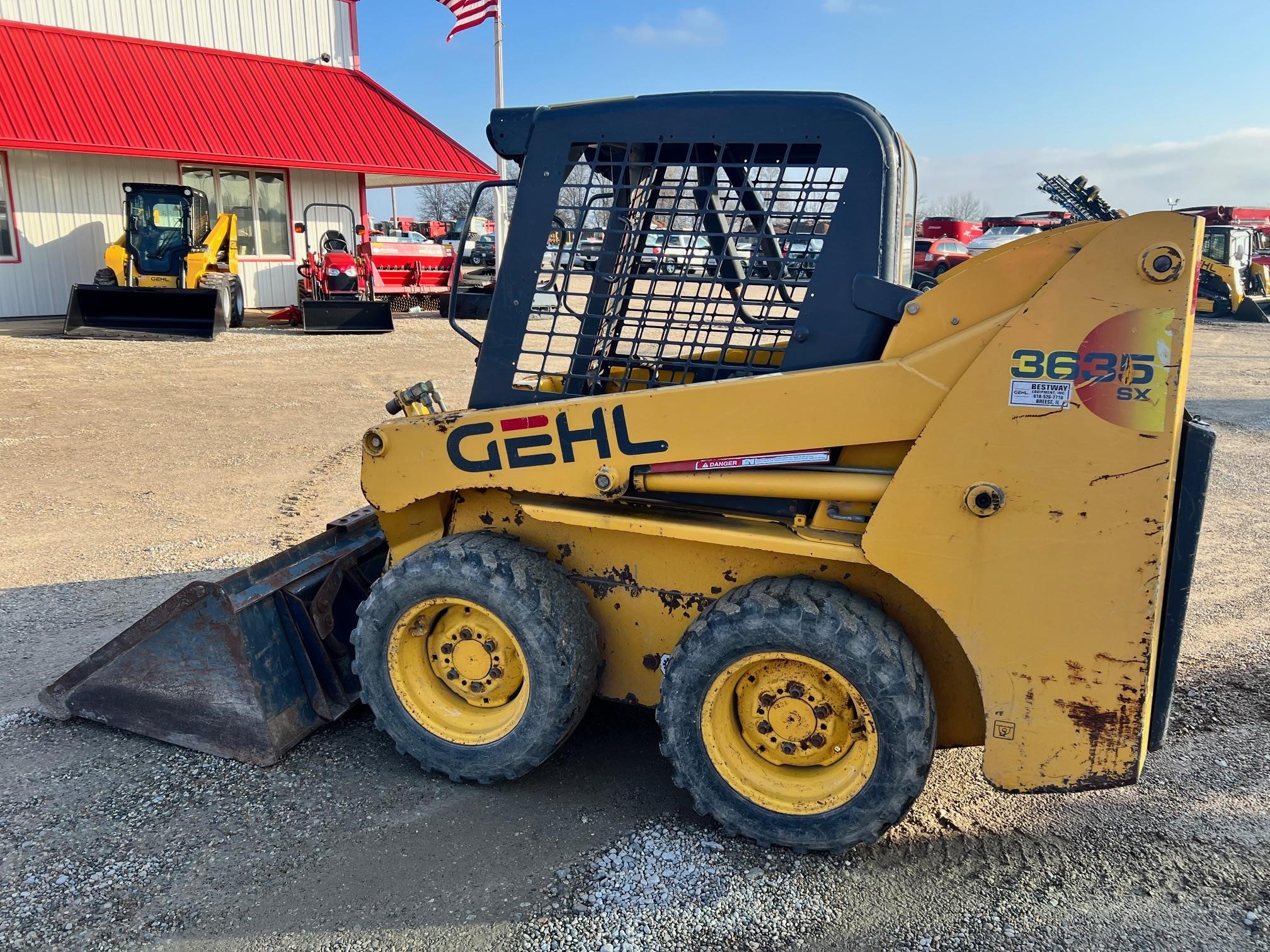 2002 Gehl 3635