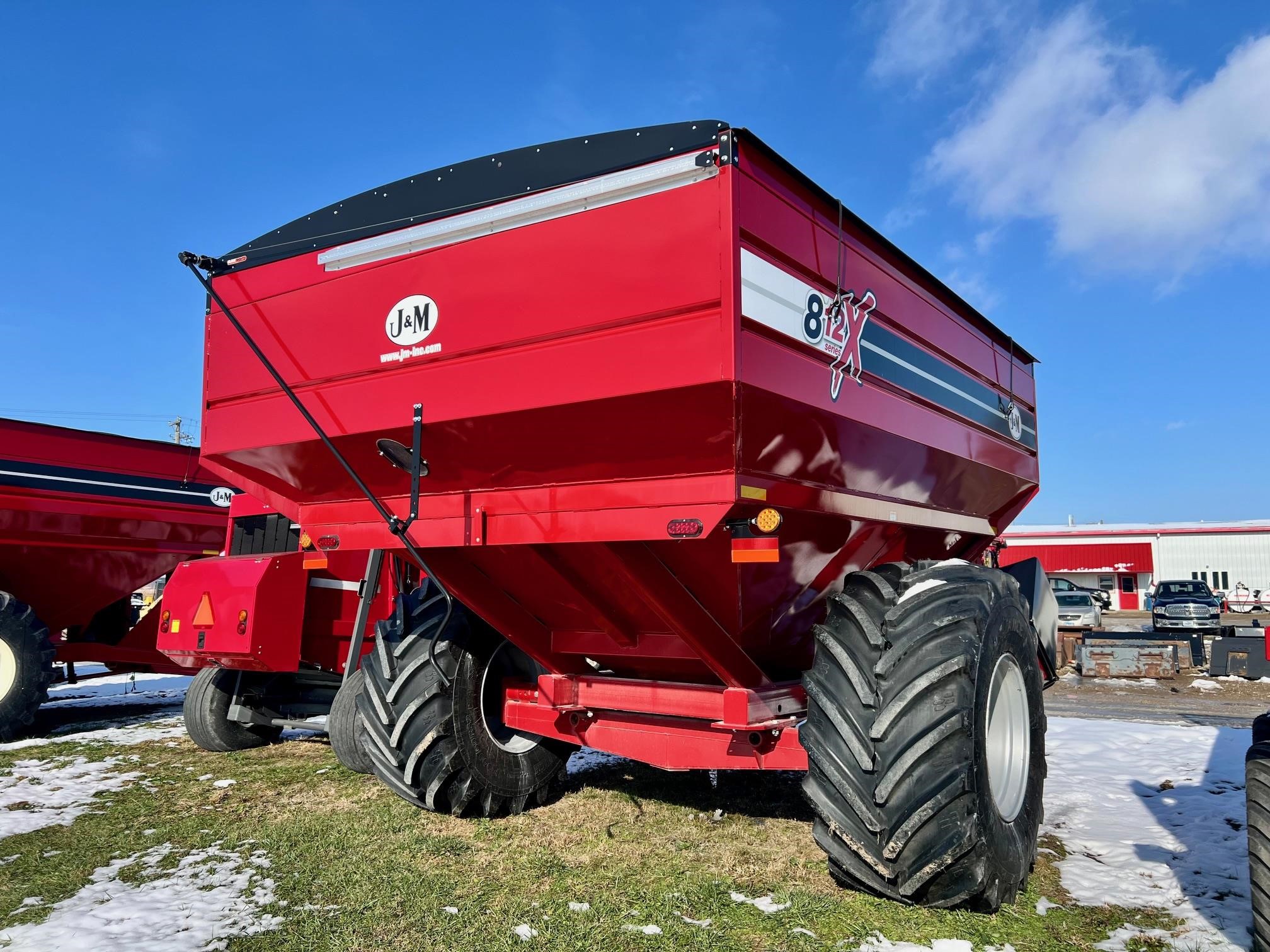 2024 J&m 812-18S