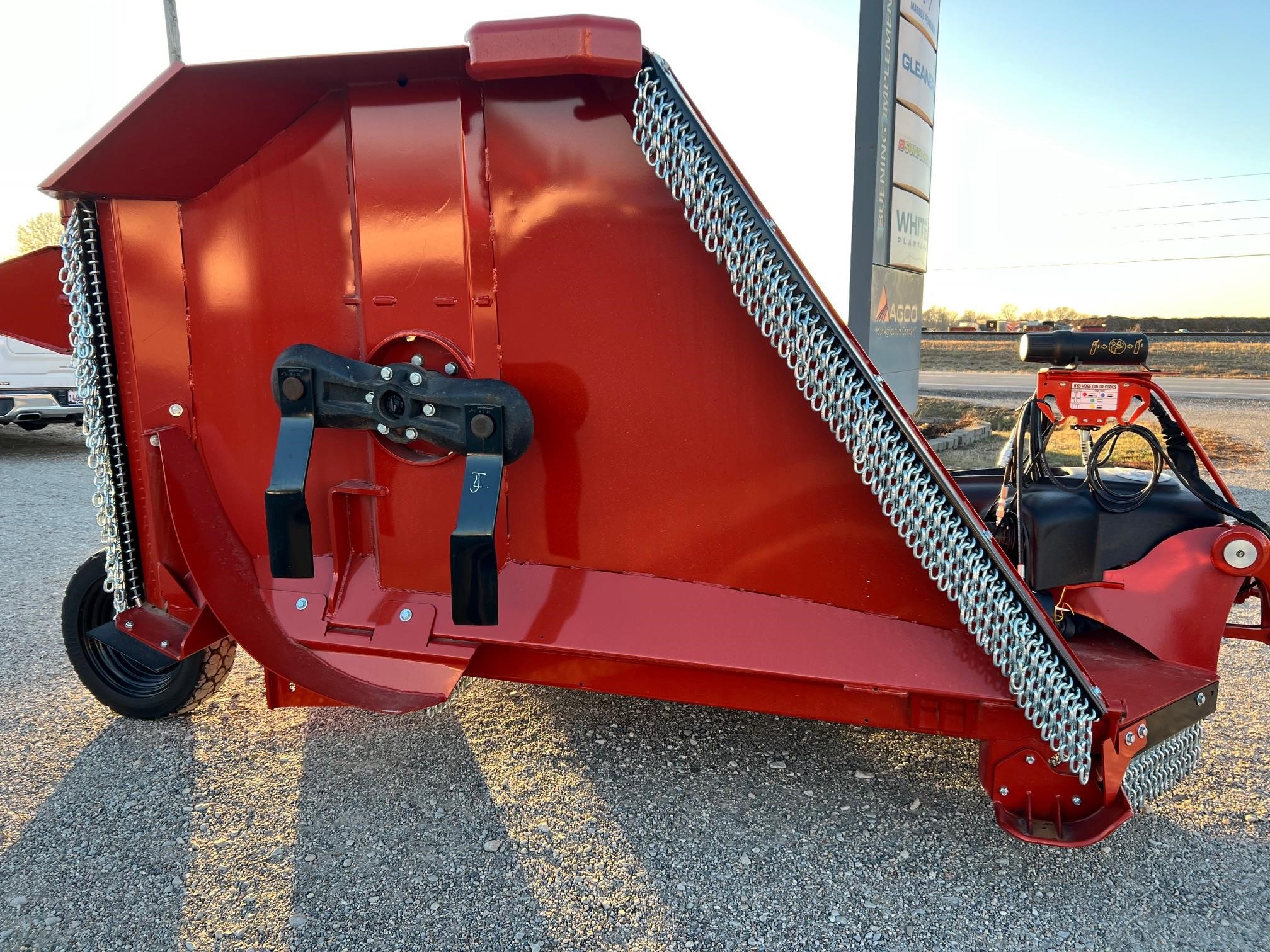 2025 Rhino 3100