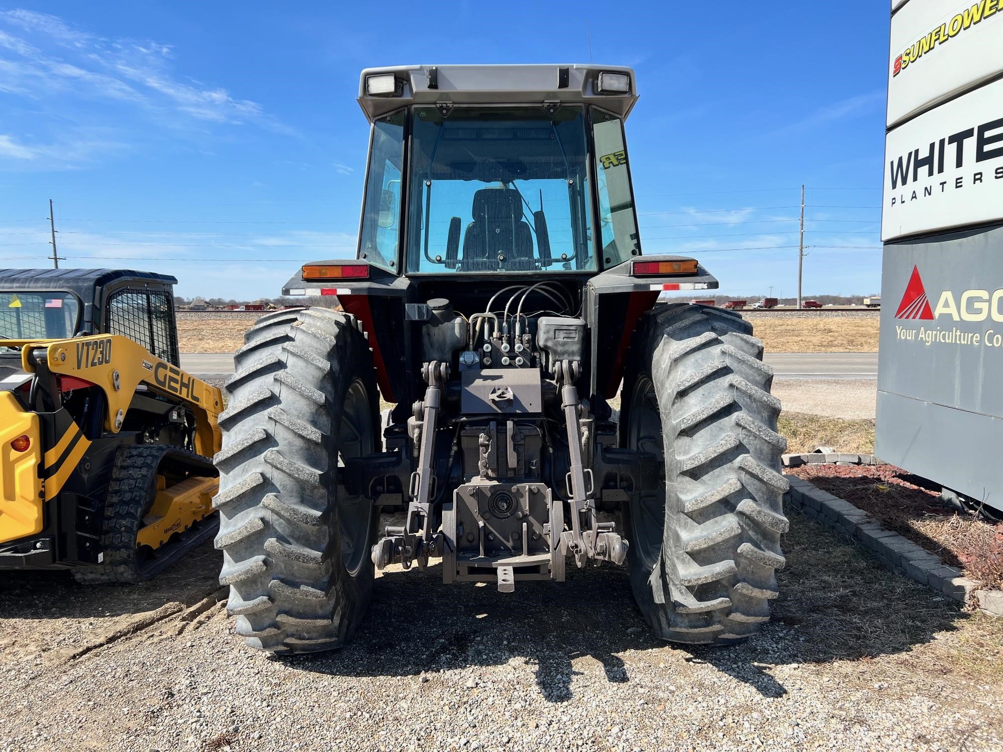 1990 Massey Ferguson 3660