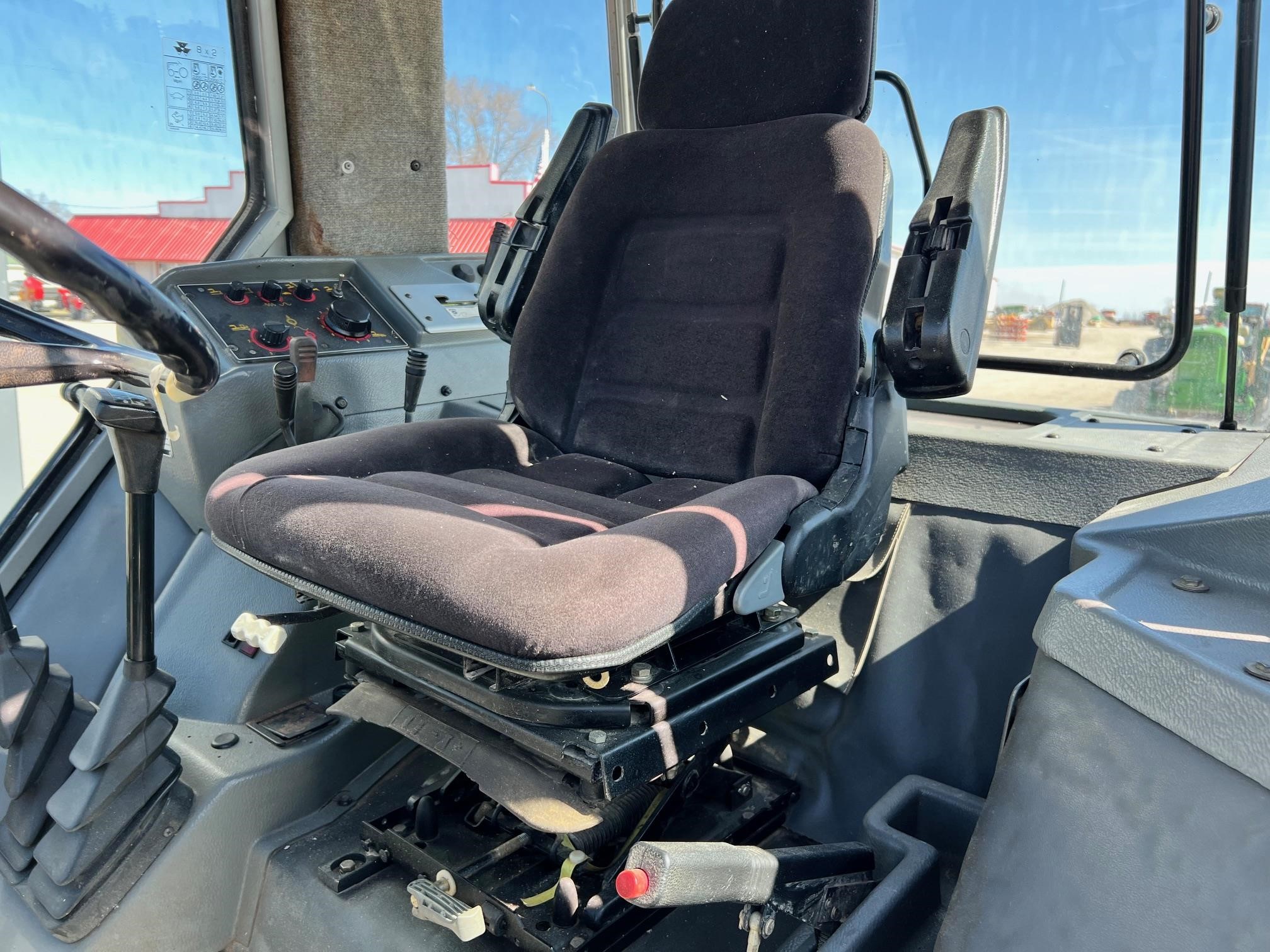 1990 Massey Ferguson 3660
