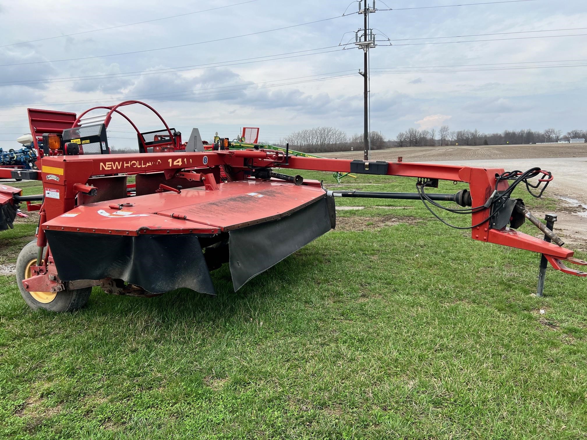 New Holland 1411