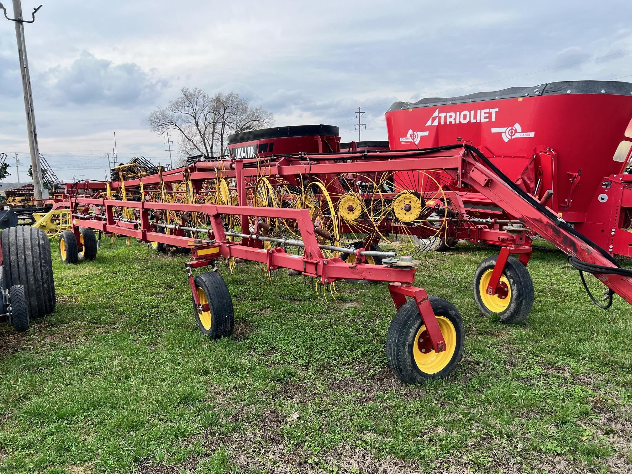 New Holland HT154