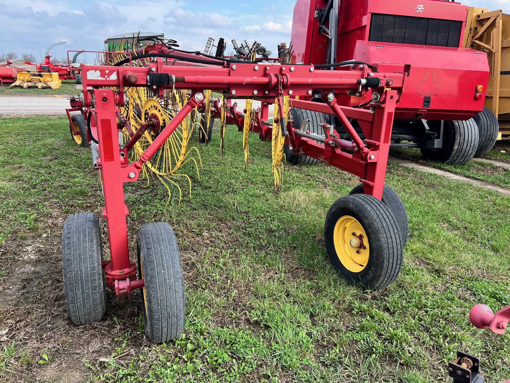 New Holland HT154