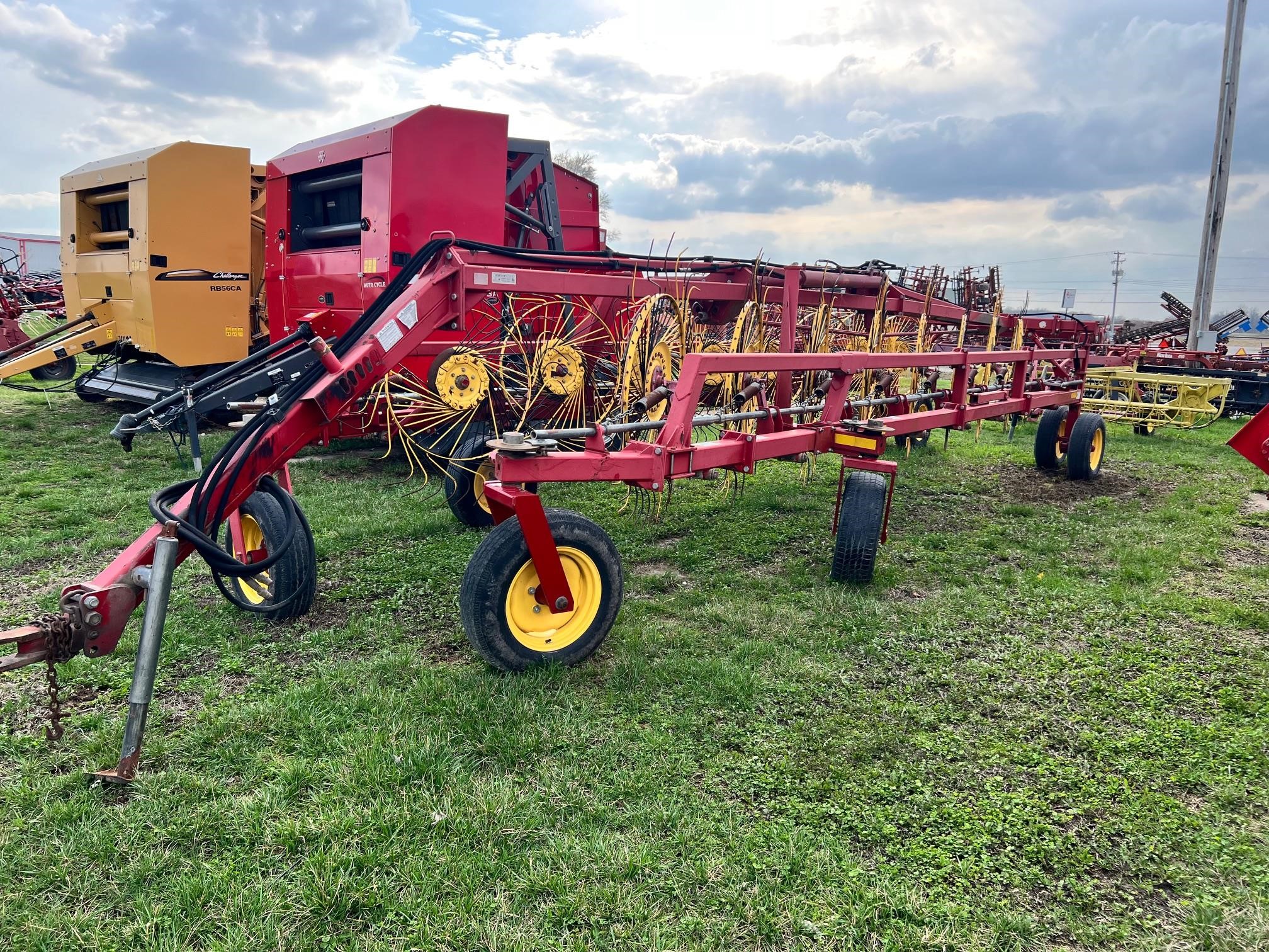 New Holland HT154