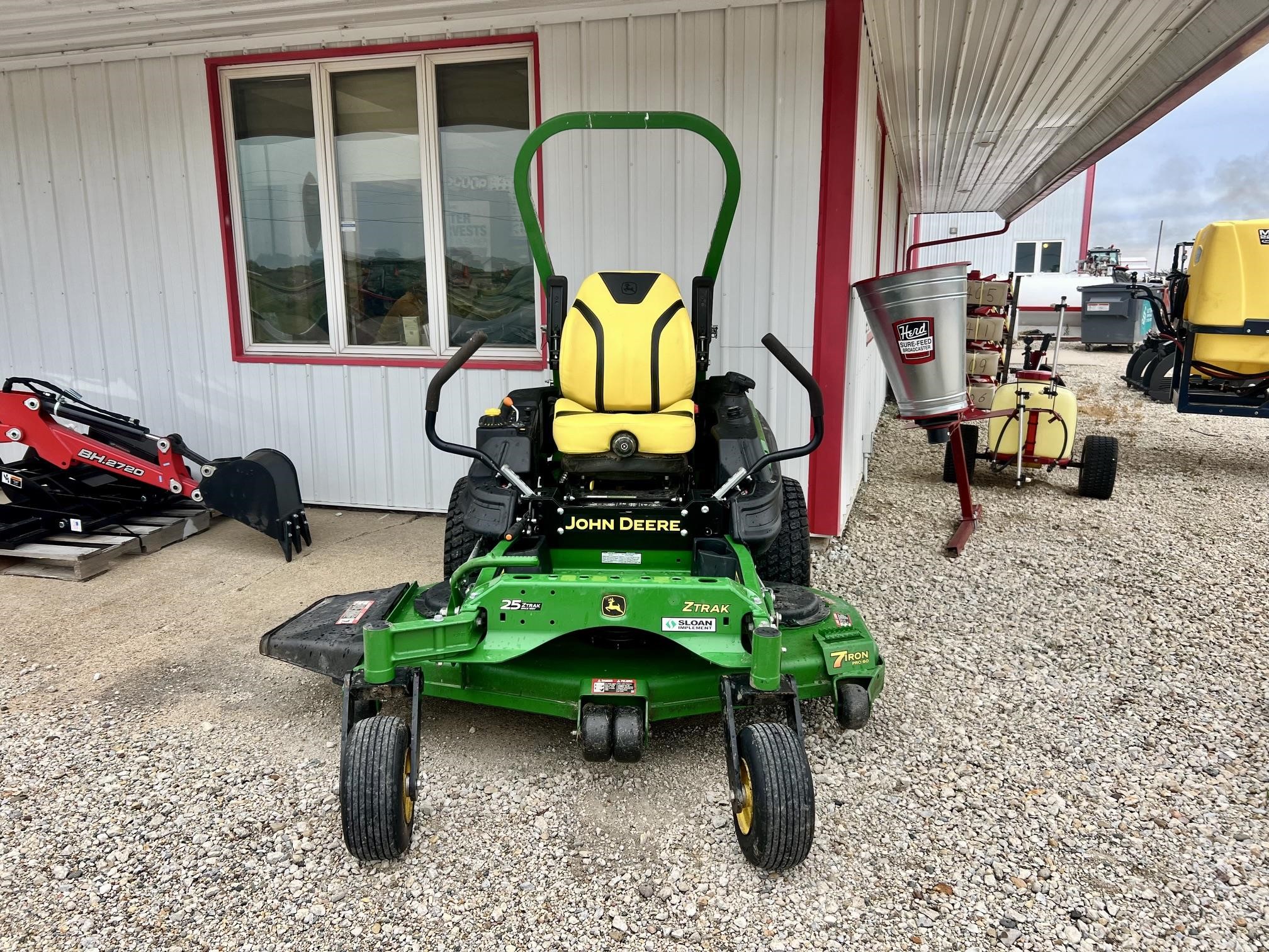 2022 John Deere Z950M