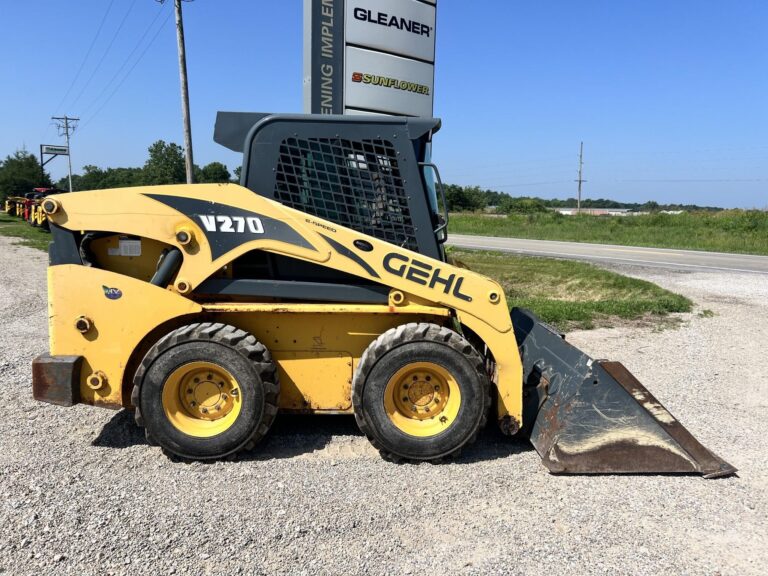 2013 Gehl V270