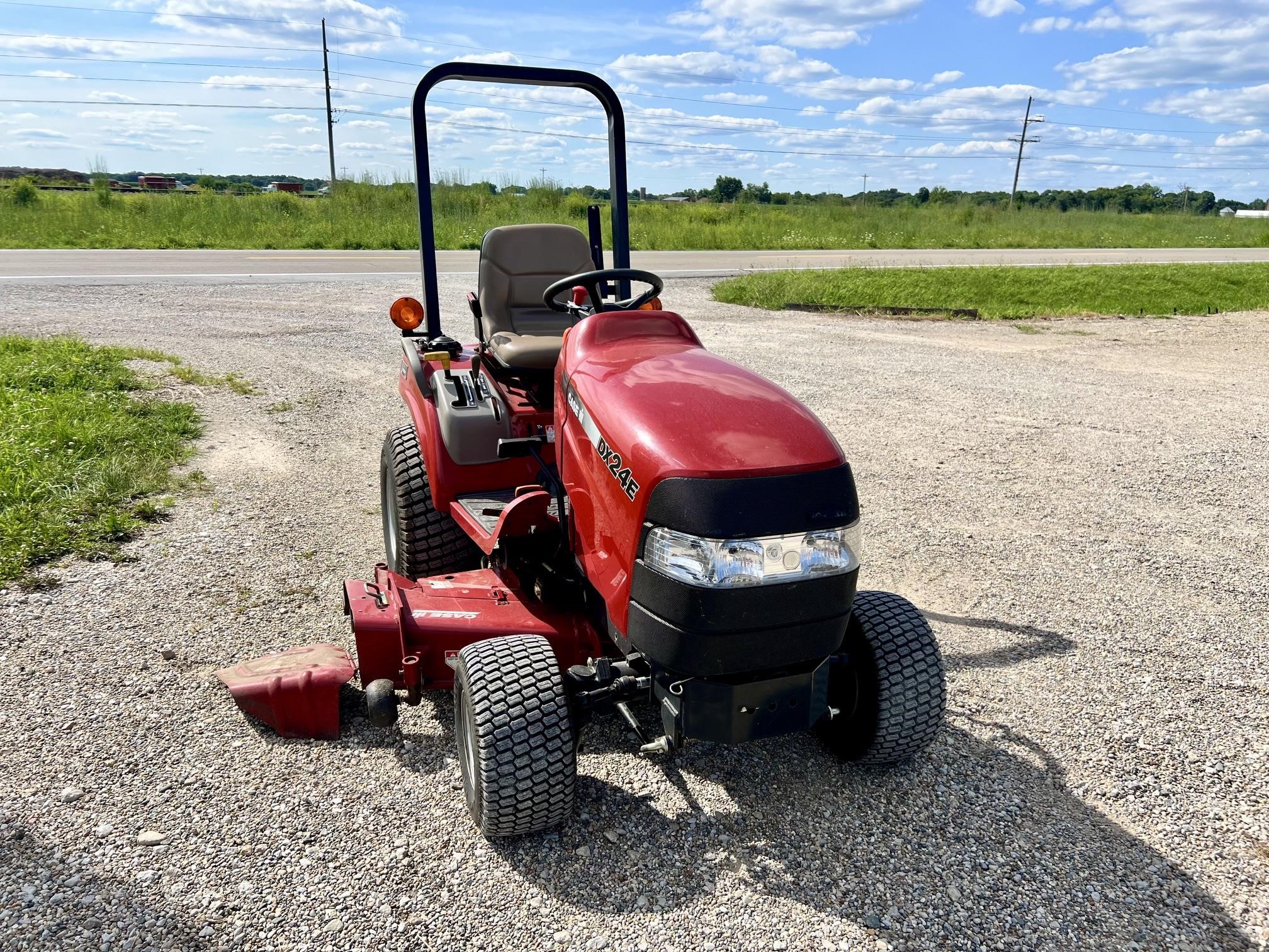 Case Ih FARMALL DX24E