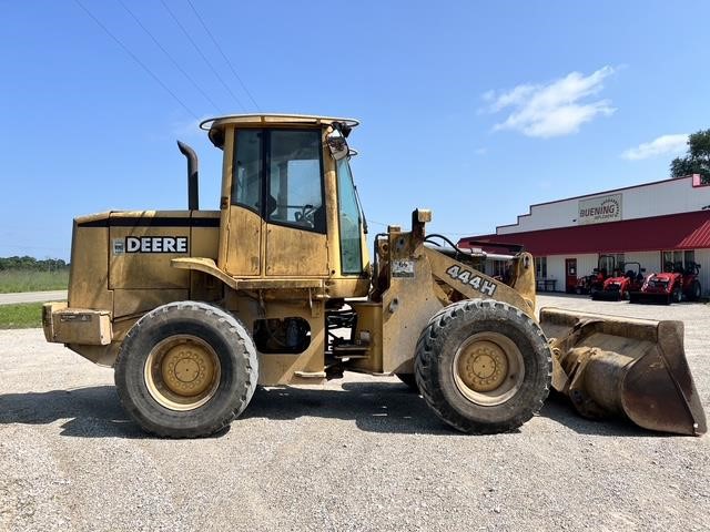 1999 Deere 444H